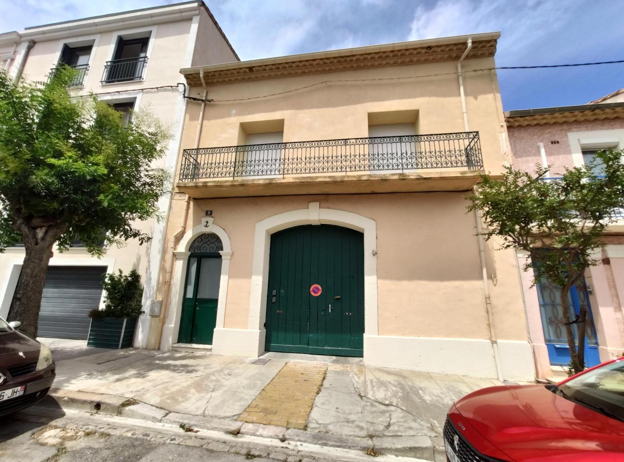 Colormix 3 Etoiles - 95M2 Plein Centre - Ensoleille Climatise Apartment Meze Exterior photo